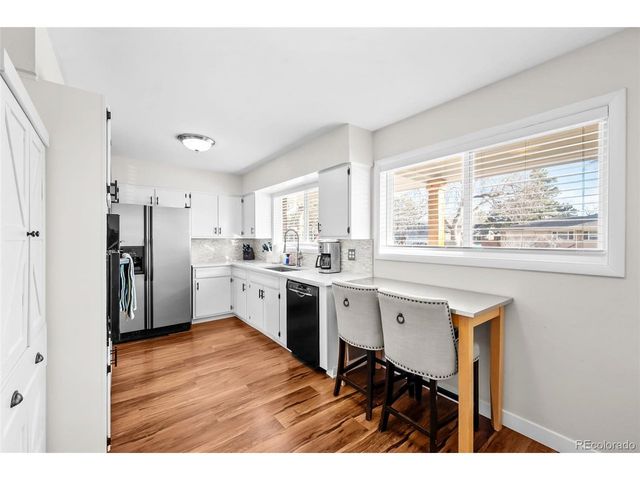 841 E Oakwood Ave, Centennial, CO 80121