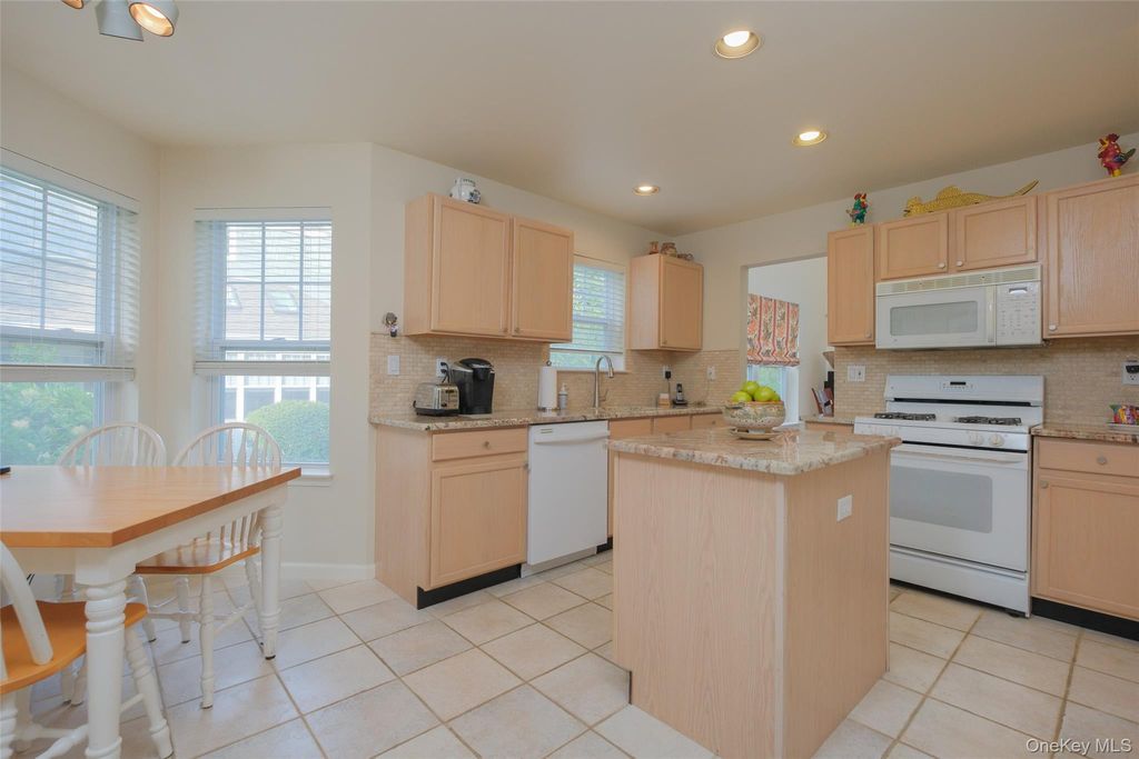 33 Mystic Drive, Ossining, NY 10562 — photo 5