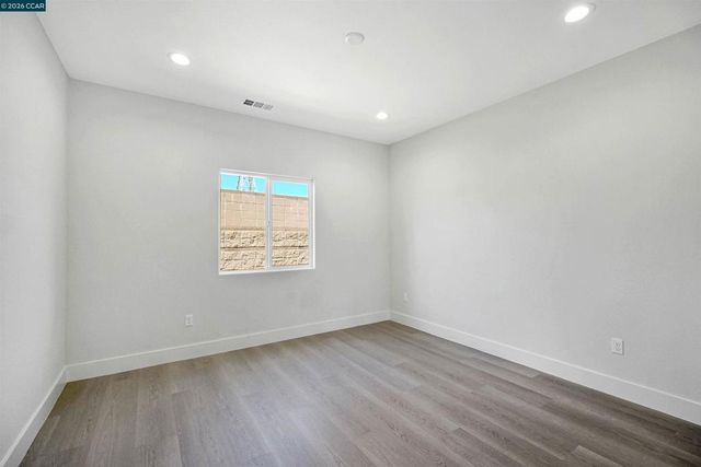 2102 Paige Ct, Pittsburg, CA 94565