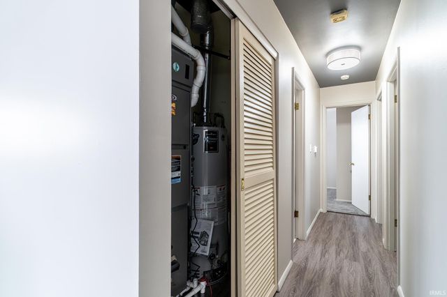 7530 Knightswood Drive, Fort Wayne, IN 46819