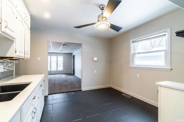 7530 Knightswood Drive, Fort Wayne, IN 46819