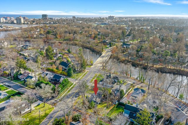 488 Monmouth Road, West Allenhurst, NJ 07711