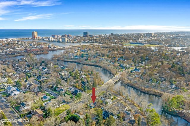 488 Monmouth Road, West Allenhurst, NJ 07711