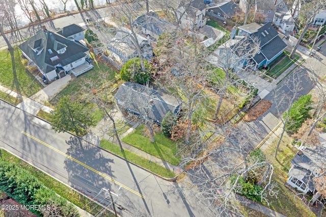 488 Monmouth Road, West Allenhurst, NJ 07711