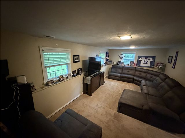 668 Marsh Road, Pittsford, NY 14534