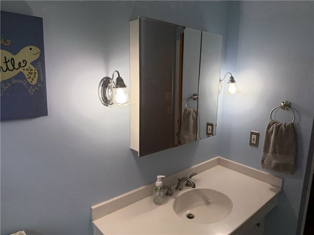 668 Marsh Road, Pittsford, NY 14534