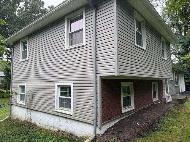 668 Marsh Road, Pittsford, NY 14534