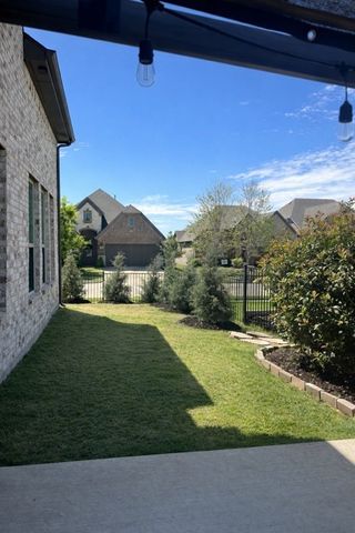 618 Race Drive, Heath, TX 75126