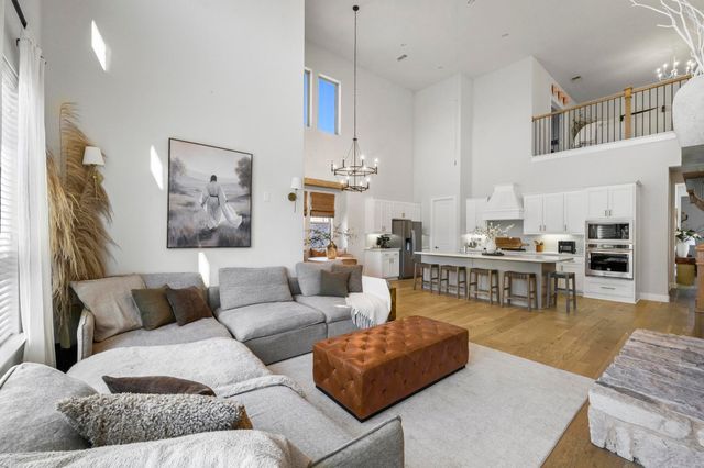 618 Race Drive, Heath, TX 75126