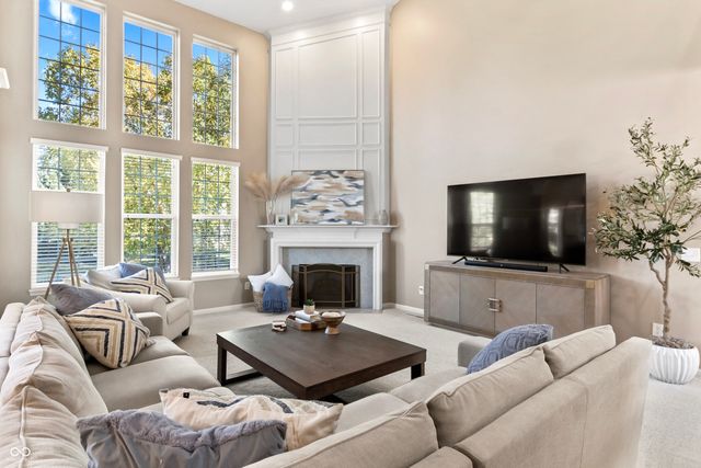 12419 Brandamore Lane, Fishers, IN 46037