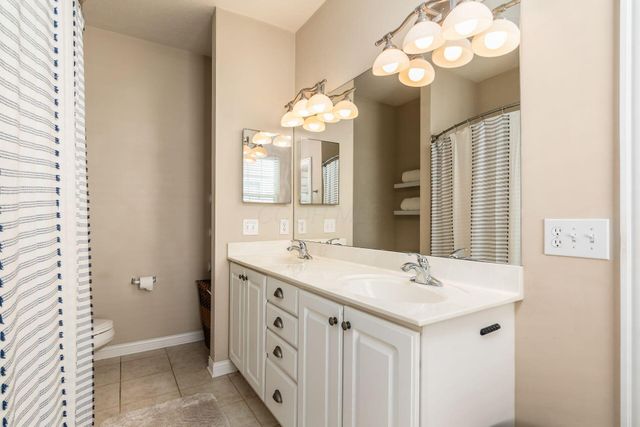 7675 Timber Ridge Drive, Powell, OH 43065