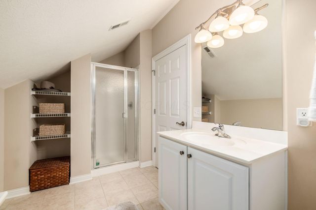 7675 Timber Ridge Drive, Powell, OH 43065