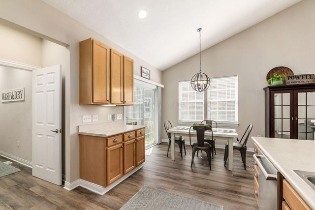 7675 Timber Ridge Drive, Powell, OH 43065