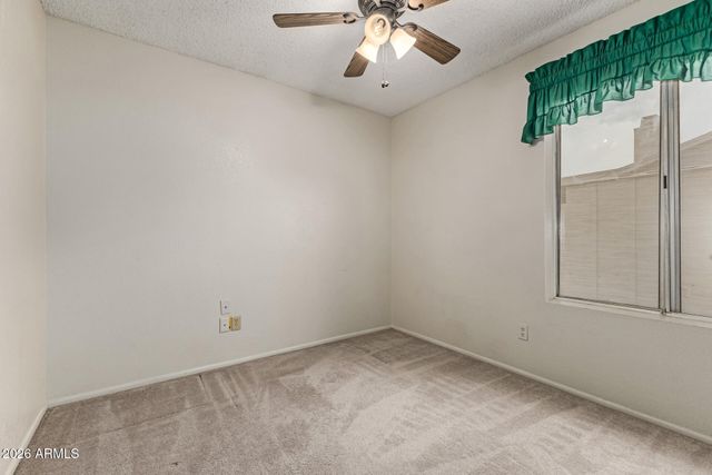 7926 W SHANGRI LA Road, Peoria, AZ 85345