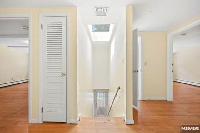 376 Lakeview Drive, Wyckoff, NJ 07481