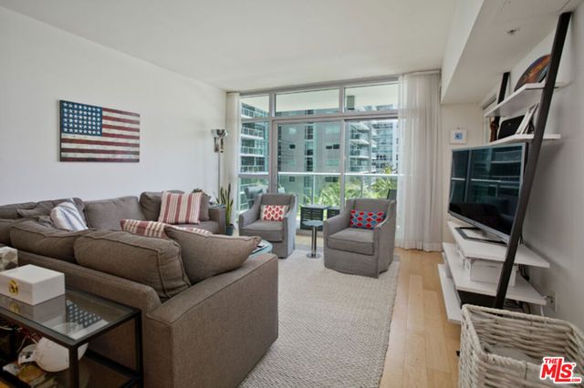 13700 Marina Pointe Drive 630, Marina Del Rey, CA 90292