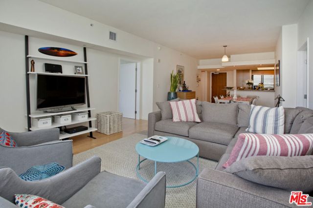 13700 Marina Pointe Drive 630, Marina Del Rey, CA 90292
