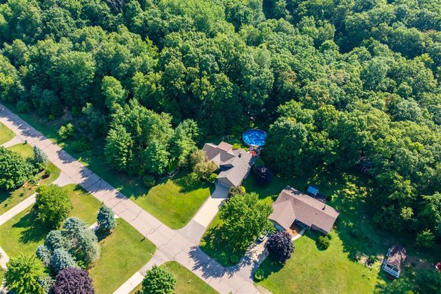 21026 Dana Drive, Battle Creek, MI 49017