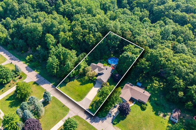 21026 Dana Drive, Battle Creek, MI 49017