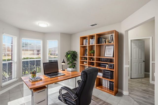 8065 Cannonwood Drive, Fort Worth, TX 76137