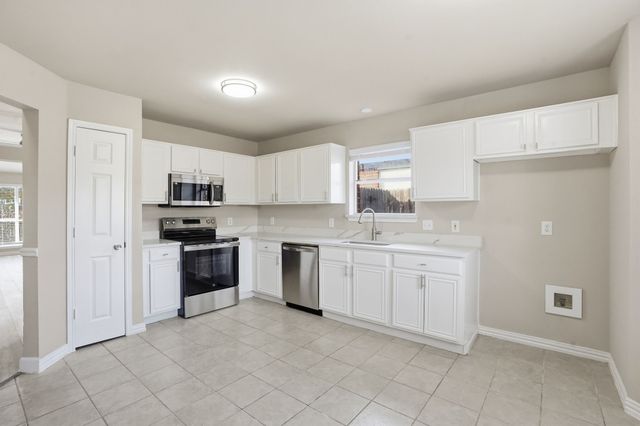 8065 Cannonwood Drive, Fort Worth, TX 76137