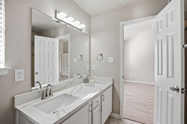 8065 Cannonwood Drive, Fort Worth, TX 76137