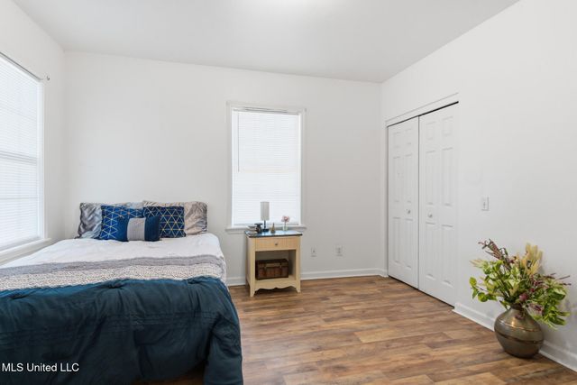 520 Bookter Street, Bay Saint Louis, MS 39520