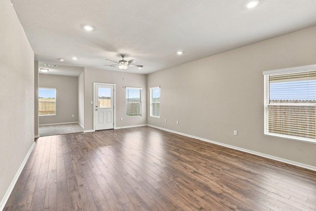 149 Ayres Horn, Cedar Creek, TX 78612