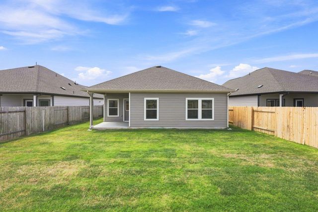 149 Ayres Horn, Cedar Creek, TX 78612