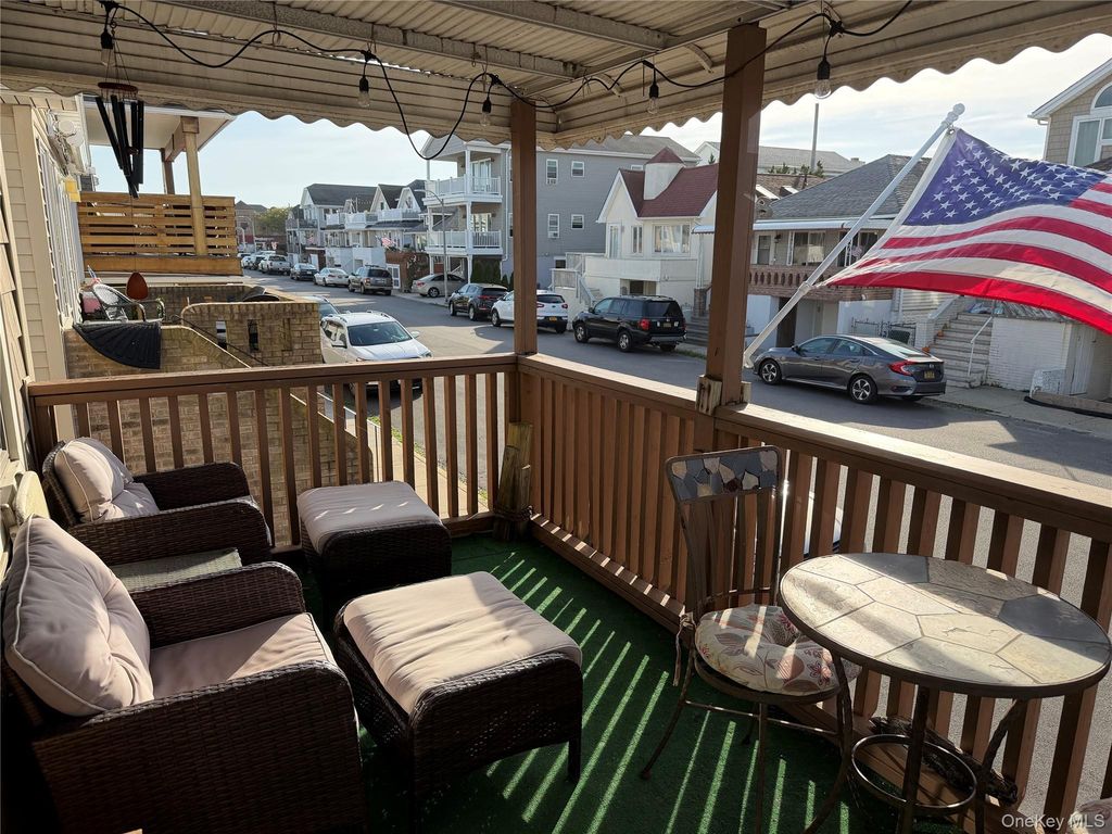 84 Georgia Avenue, Long Beach, NY 11561 — photo 2