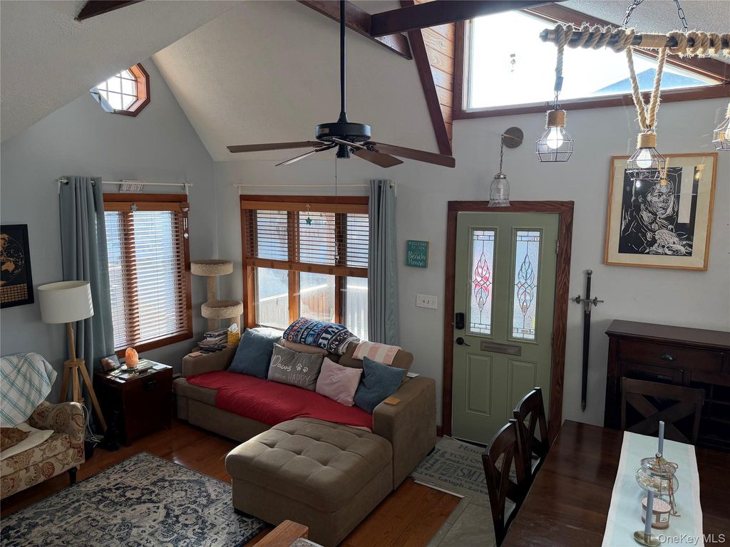 84 Georgia Avenue, Long Beach, NY 11561 — photo 3