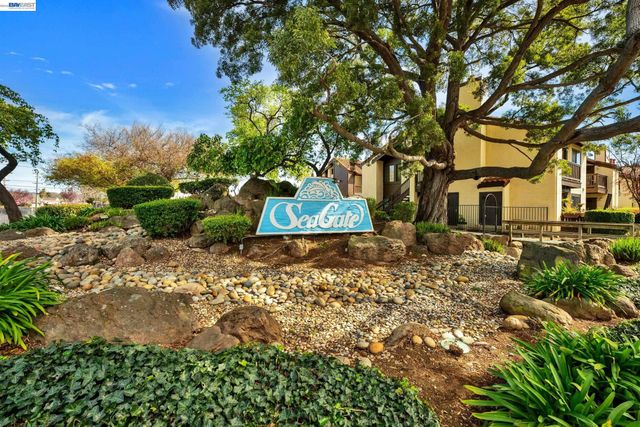 14370 Outrigger Drive, San Leandro, CA 94577