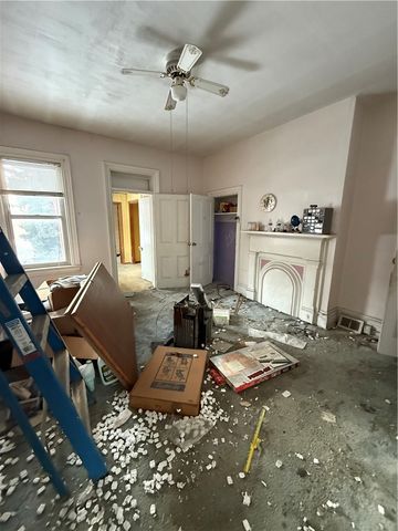 230 38th Street, Lawrenceville, PA 15201