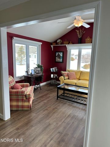 4417 Clearwater Drive, Maumee, OH 43537