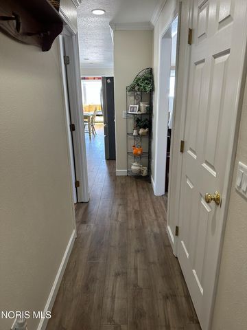 4417 Clearwater Drive, Maumee, OH 43537