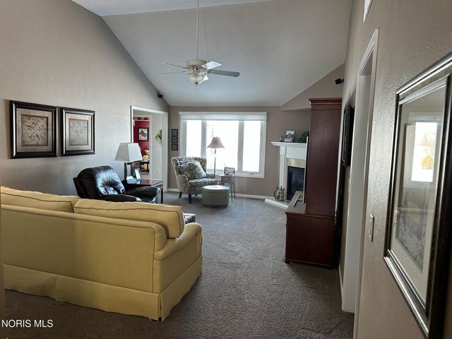 4417 Clearwater Drive, Maumee, OH 43537