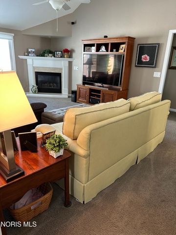 4417 Clearwater Drive, Maumee, OH 43537