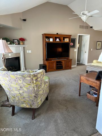 4417 Clearwater Drive, Maumee, OH 43537