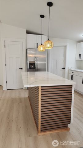 821 G Street, Vader, WA 98593