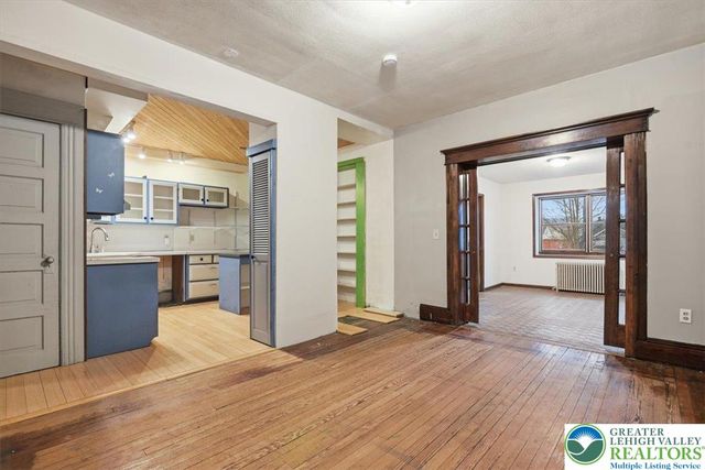 133 East Madison Street, Easton, PA 18042