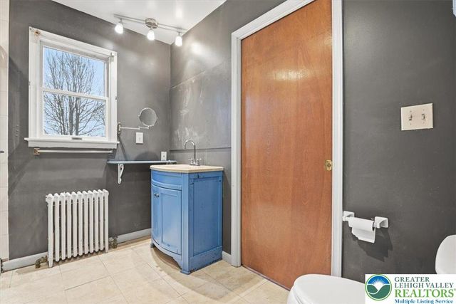 133 East Madison Street, Easton, PA 18042