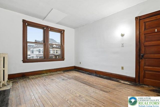 133 East Madison Street, Easton, PA 18042