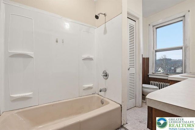 133 East Madison Street, Easton, PA 18042