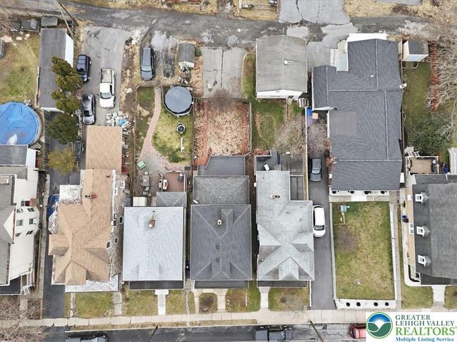 133 East Madison Street, Easton, PA 18042