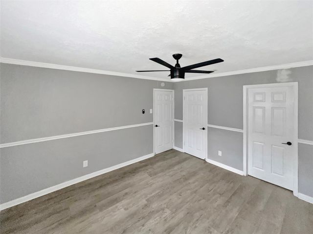 1306 Elby Street, Irving, TX 75061