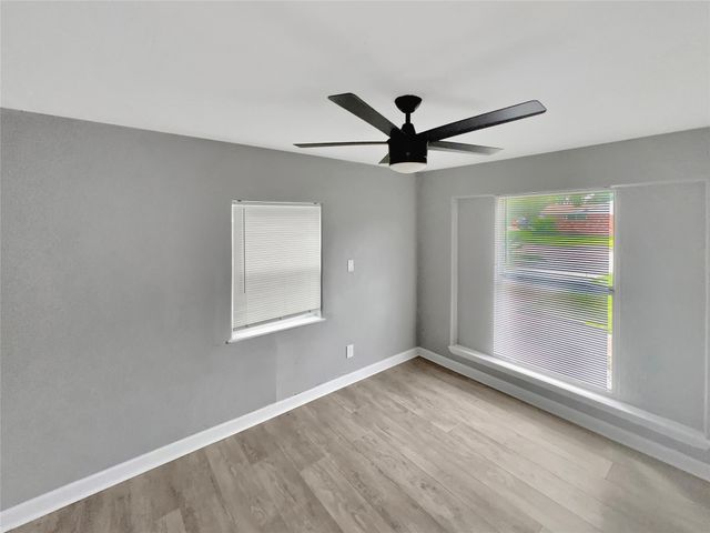 1306 Elby Street, Irving, TX 75061