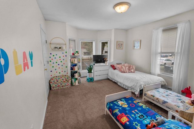 374 River St, Haverhill, MA 01832