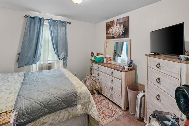 374 River St, Haverhill, MA 01832