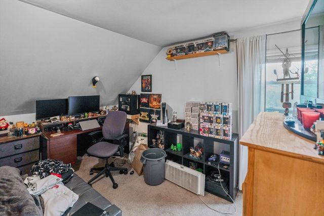 374 River St, Haverhill, MA 01832