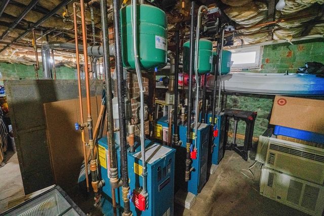 374 River St, Haverhill, MA 01832